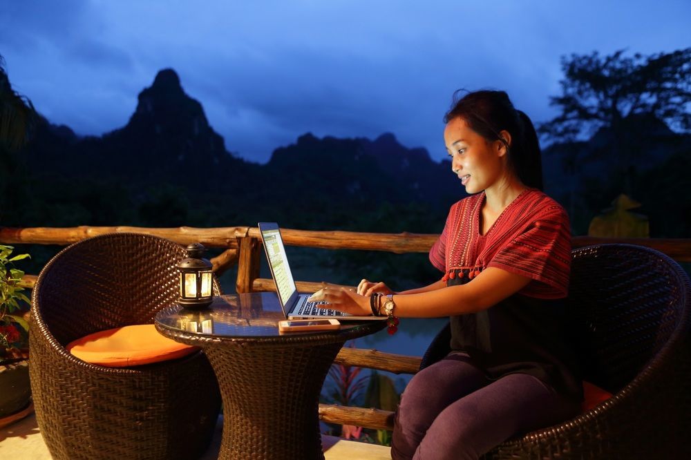 Anurak Community Lodge Phanom Extérieur photo